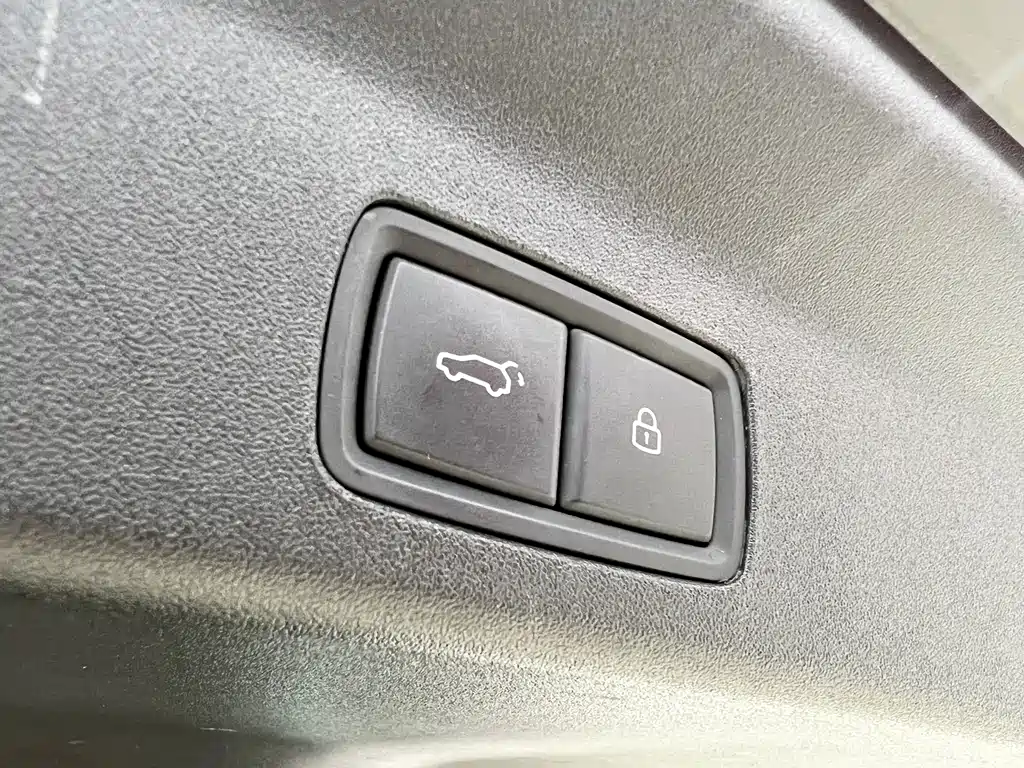 Li Auto Li L9 — миниатюра 21