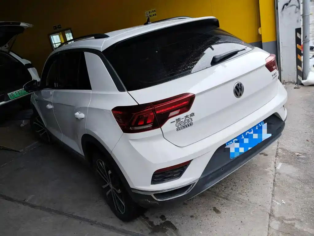 Volkswagen T-Roc — миниатюра 8