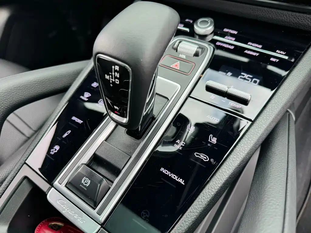 Porsche Cayenne 2019 Cayenne 3.0T