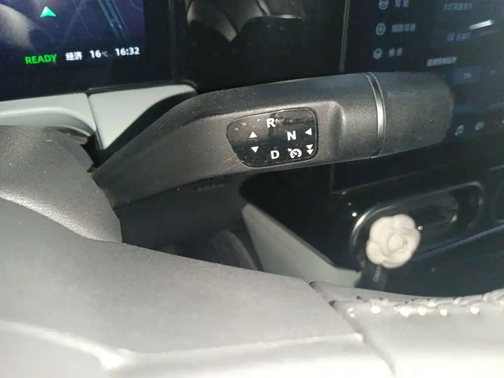 Leapmotor Leapmotor C01 — миниатюра 10