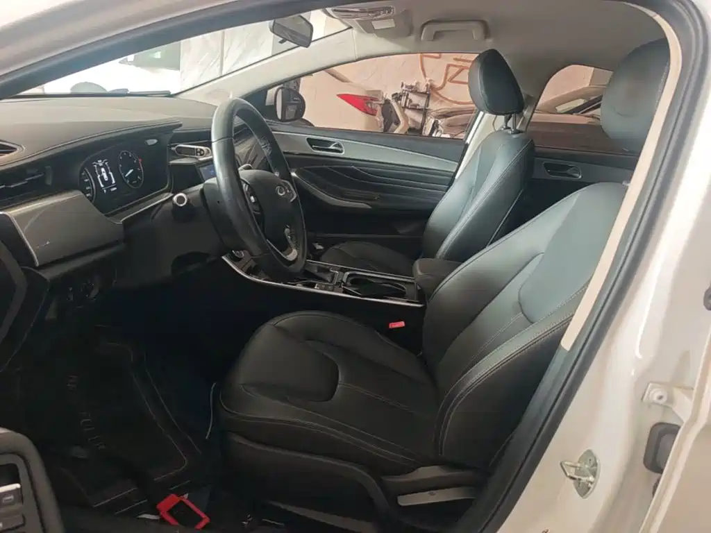 Chery Arrizo 5 — миниатюра 15