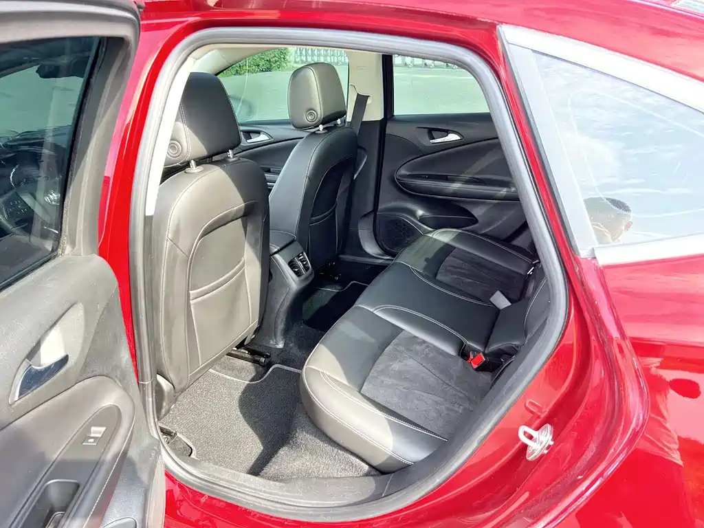 Buick Verano — миниатюра 14