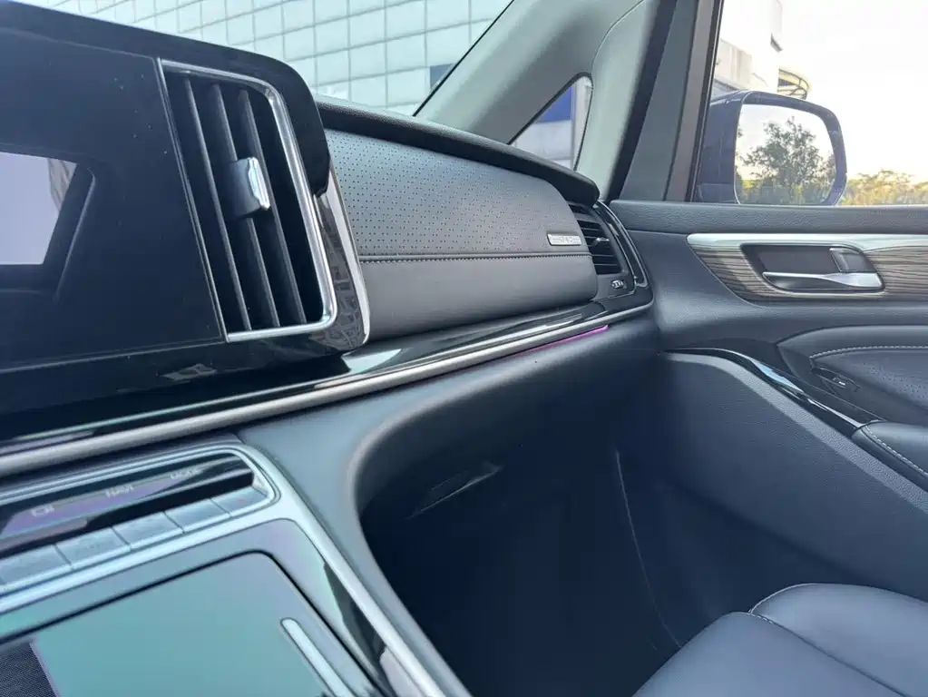 GAC Motor Trumpchi M8 — миниатюра 24