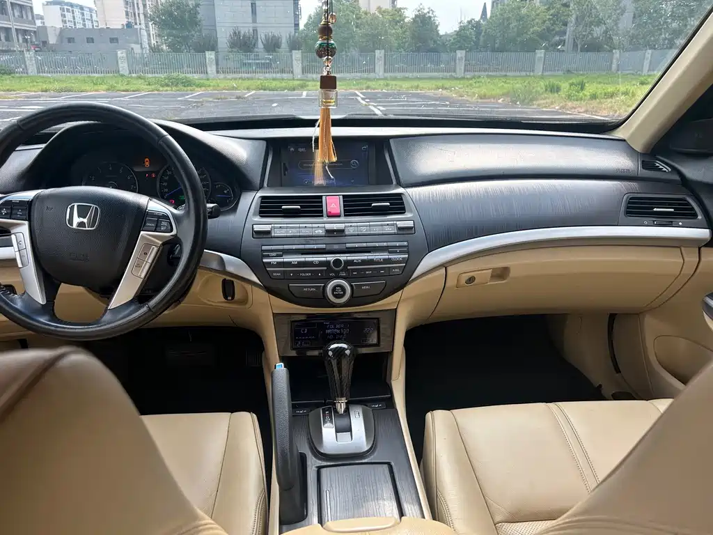 Honda Crosstour — миниатюра 10