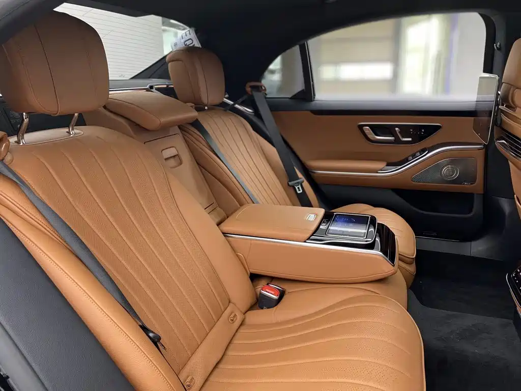 Mercedes-Benz S-Class — миниатюра 33