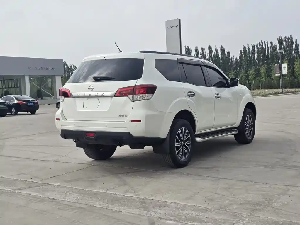 Nissan Terra 2020 2.5L XL Upper 4WD AT Luxury