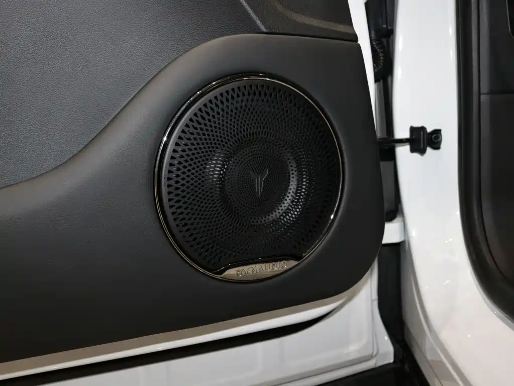 LANTU AUTOMOBILE LAN TU FREE