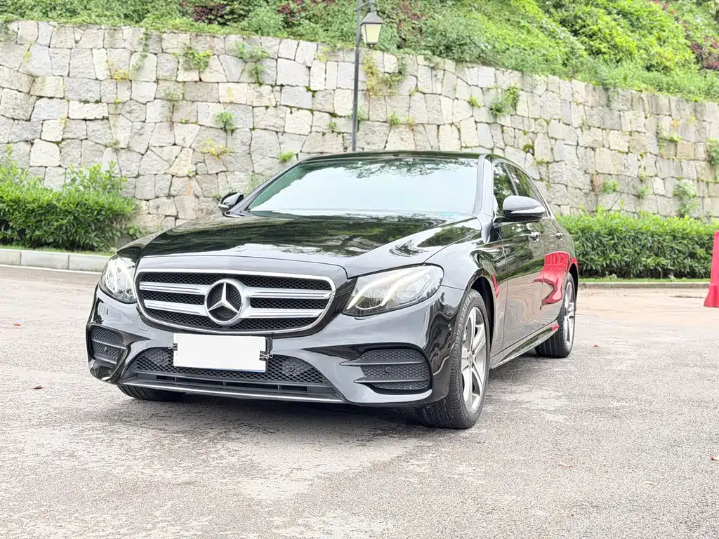 Mercedes-Benz E-Class 2019