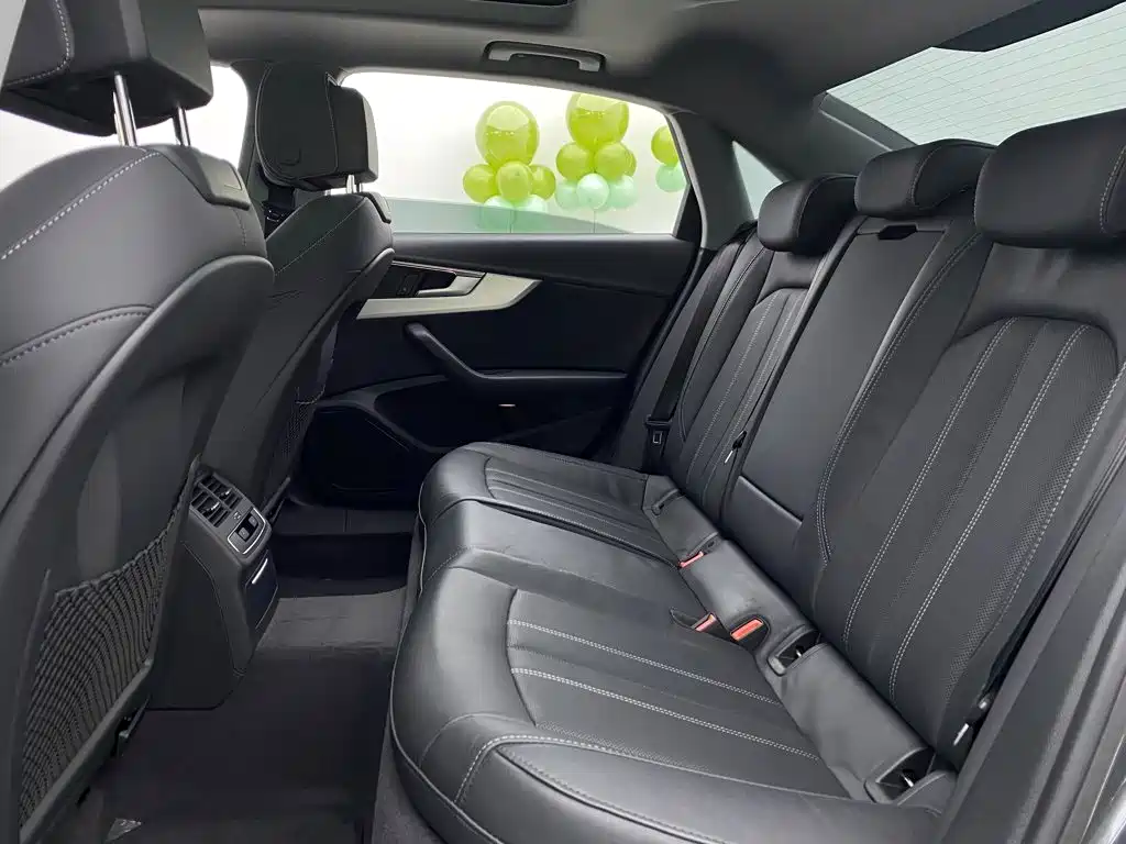 Audi A4L — миниатюра 22