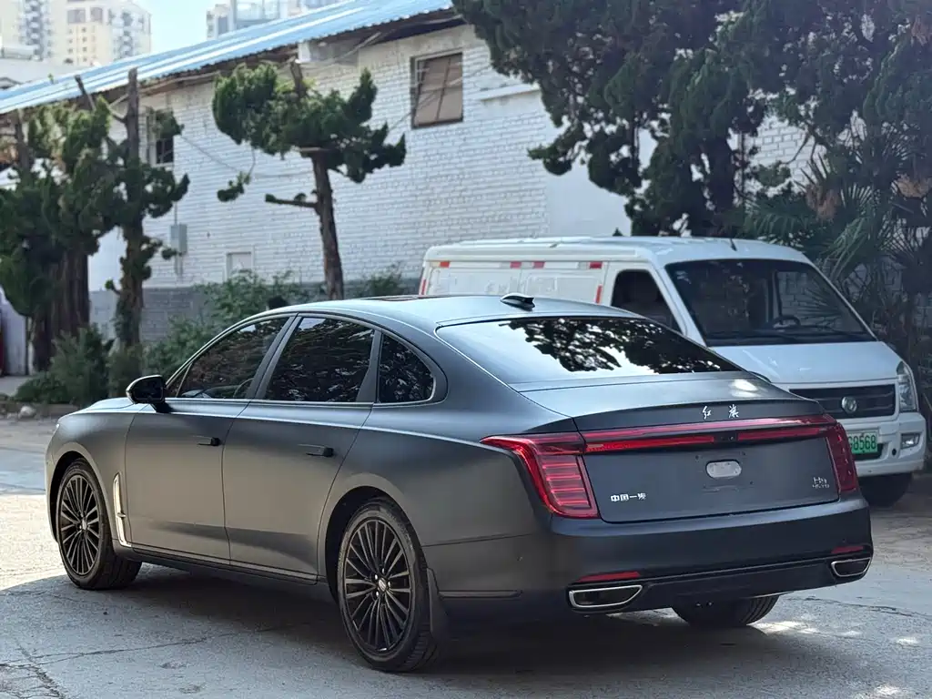 Hongqi H9 2020 2.0T