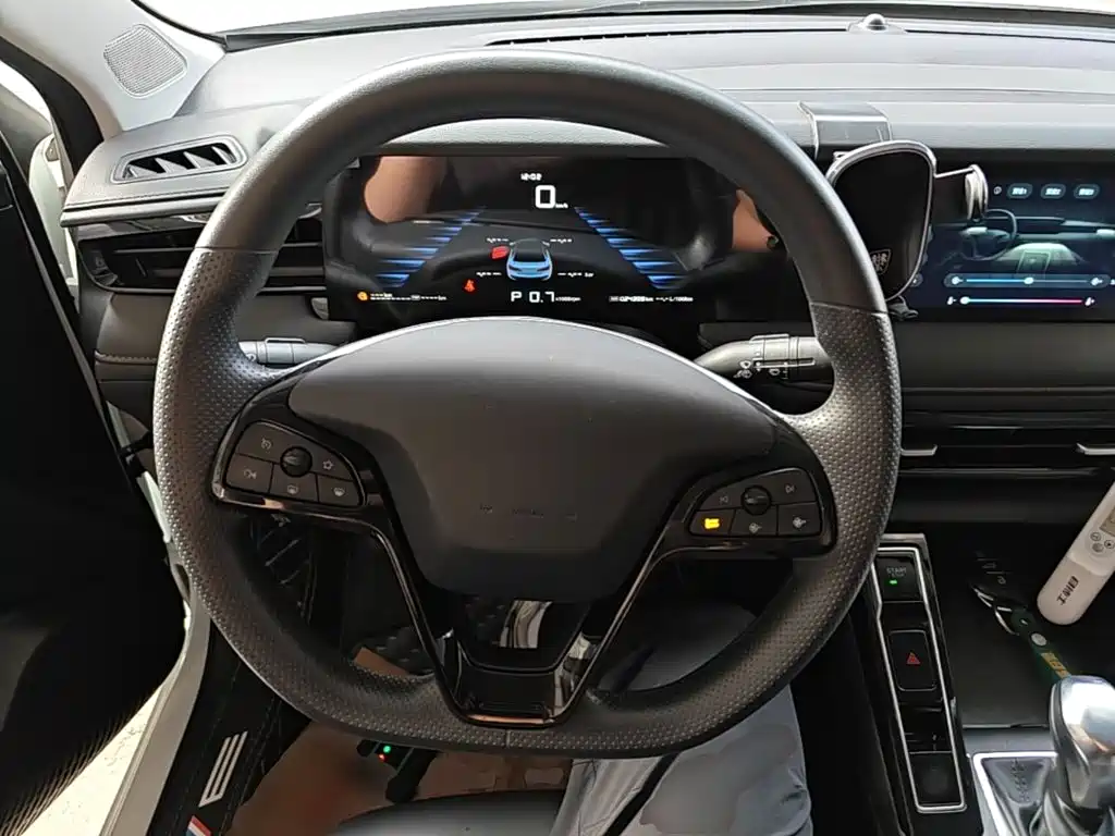 Roewe i5 — миниатюра 11