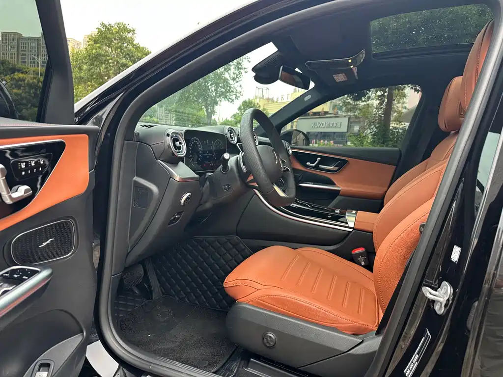 Mercedes-Benz GLC — миниатюра 7