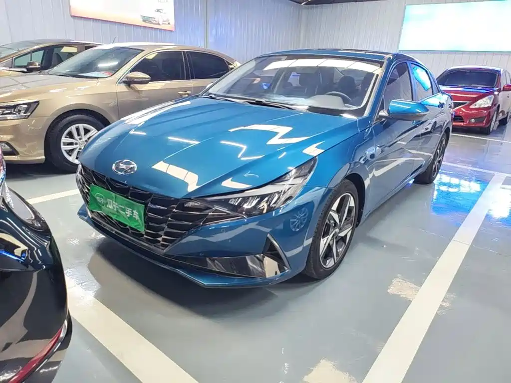 Hyundai Elantra — миниатюра 2