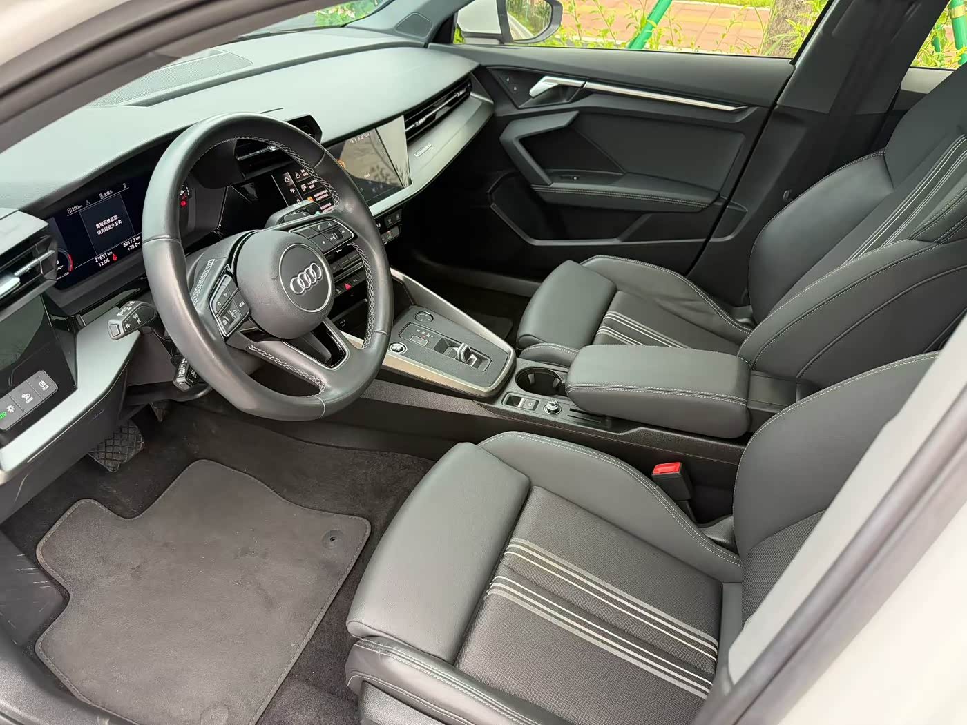 Audi A3 1.4 л 2024 г. Белый, пробег 21000 км