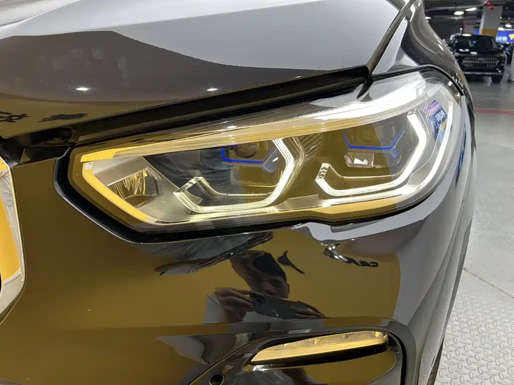 BMW X5 (Import) — миниатюра 8