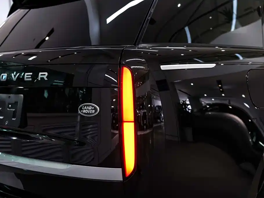 Land Rover Range Rover — миниатюра 16