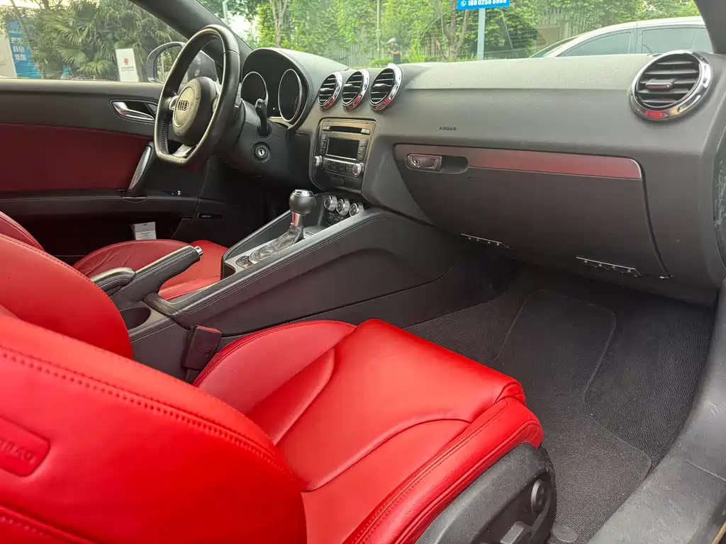 Audi TT — миниатюра 8