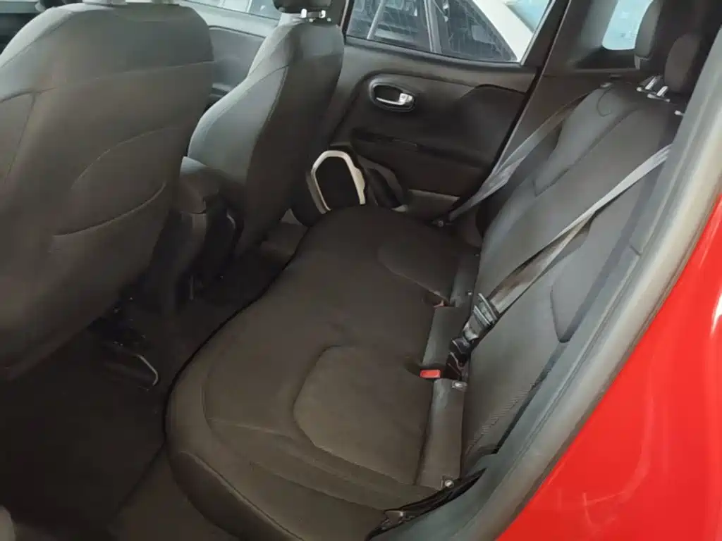 Jeep Renegade — миниатюра 17
