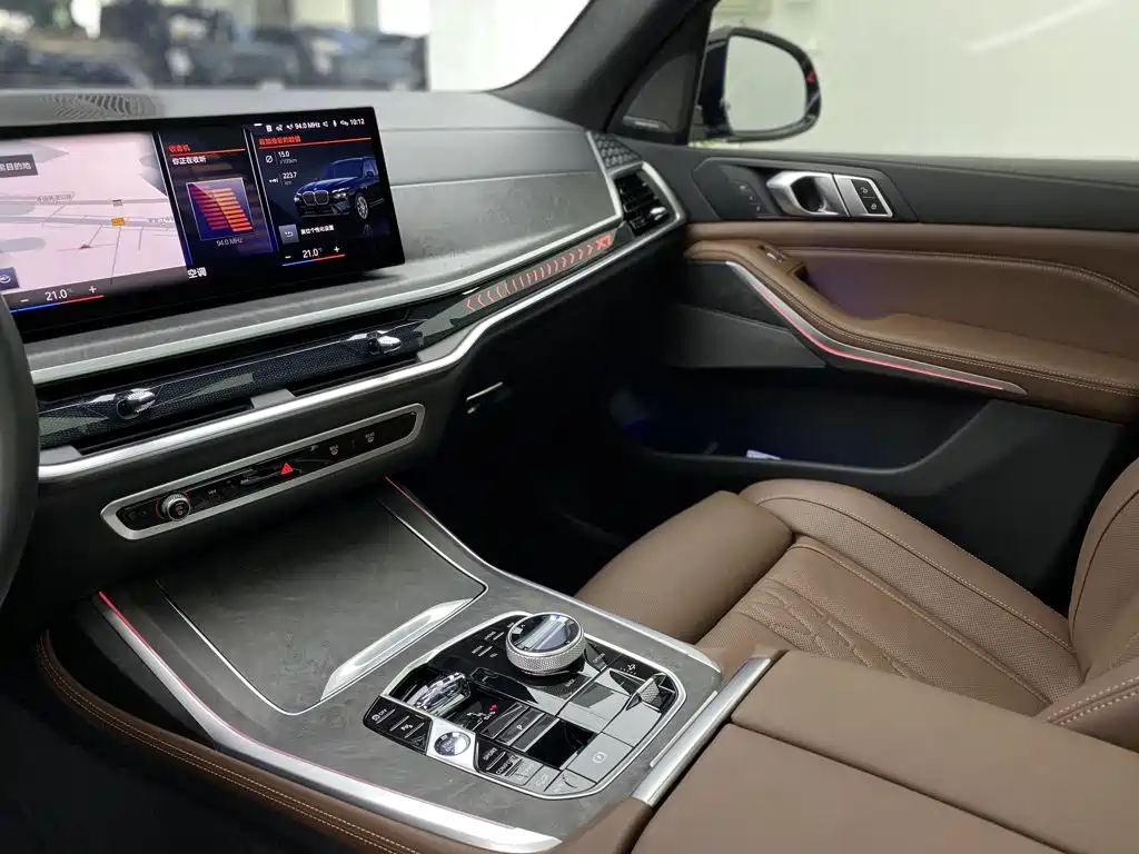 BMW X7 — миниатюра 37