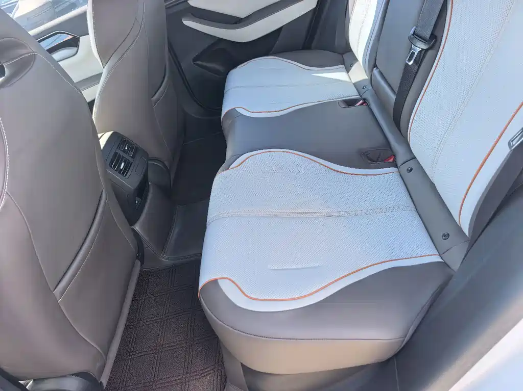 BYD Qin PLUS — миниатюра 8
