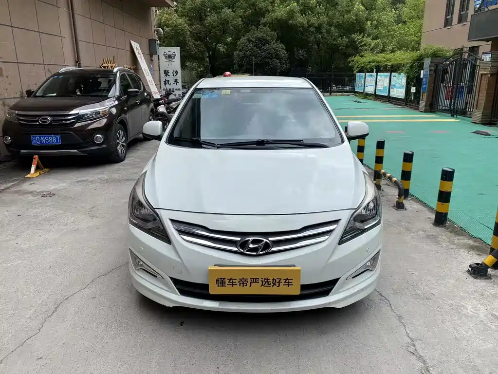 Hyundai Verna — миниатюра 2