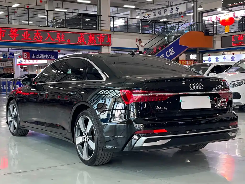 Audi A6L — миниатюра 8