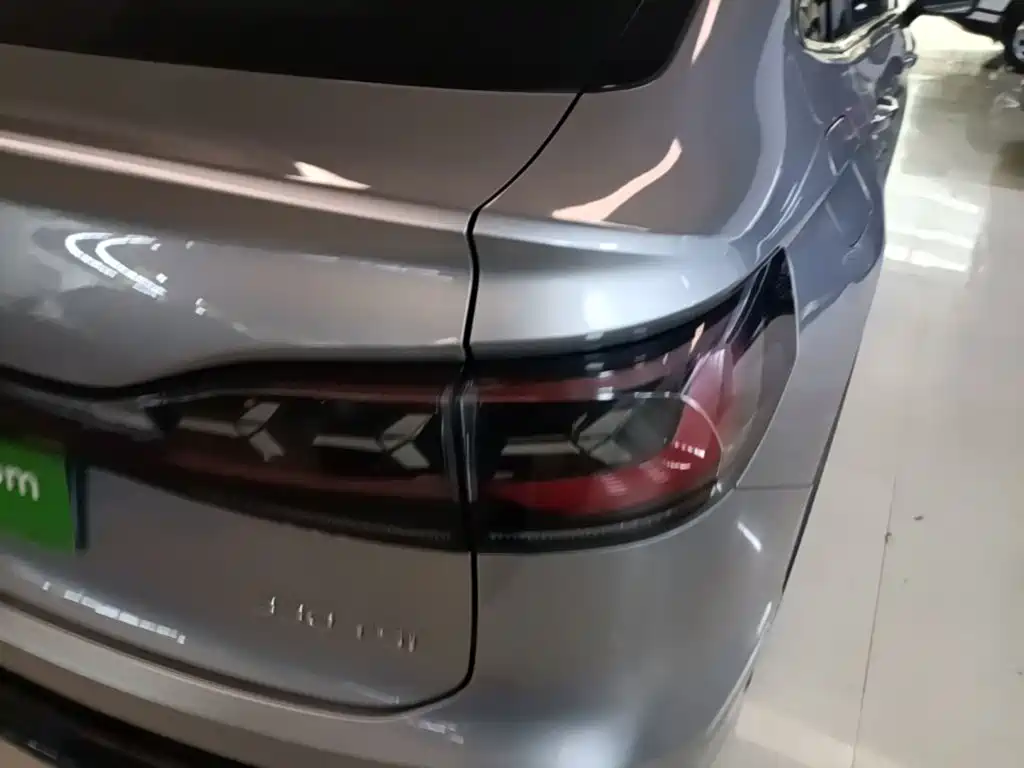 Volkswagen Tiguan X — миниатюра 8