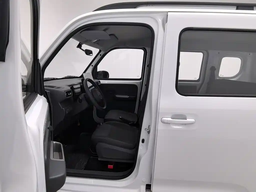 Wuling Zhiguang EV — миниатюра 10