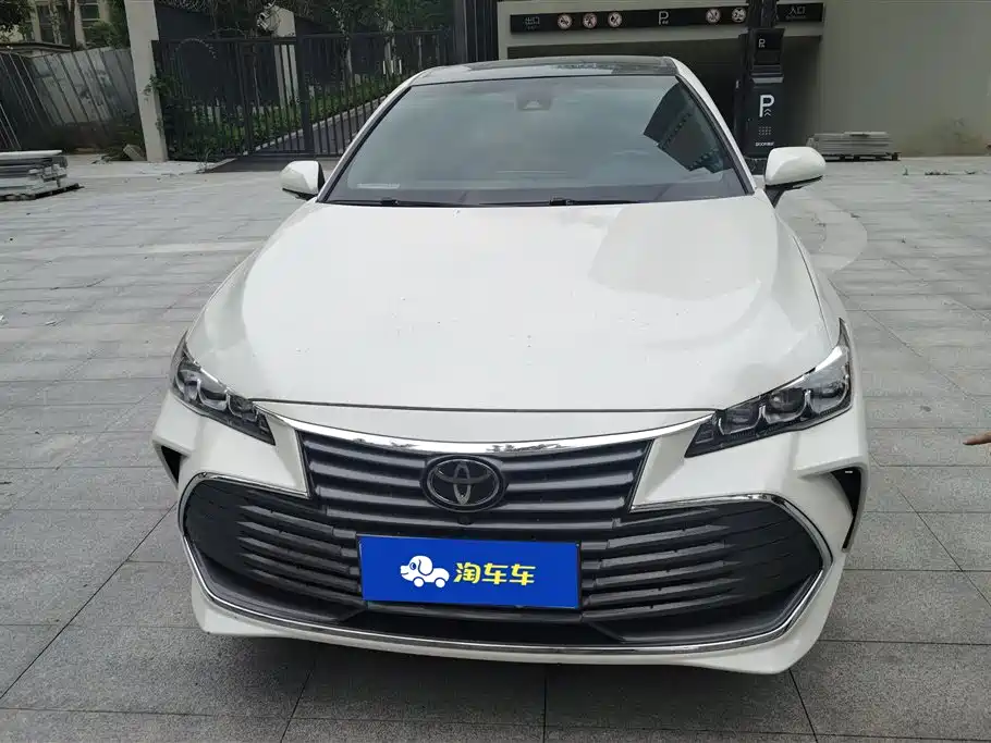 Toyota Avalon 2019 2.5L Touring Luxury VI