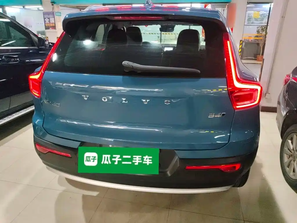 Volvo XC40 2024 B4 Luxury