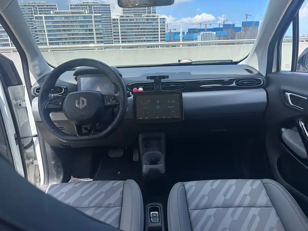 Leapmotor Leapmotor T03 — миниатюра 4