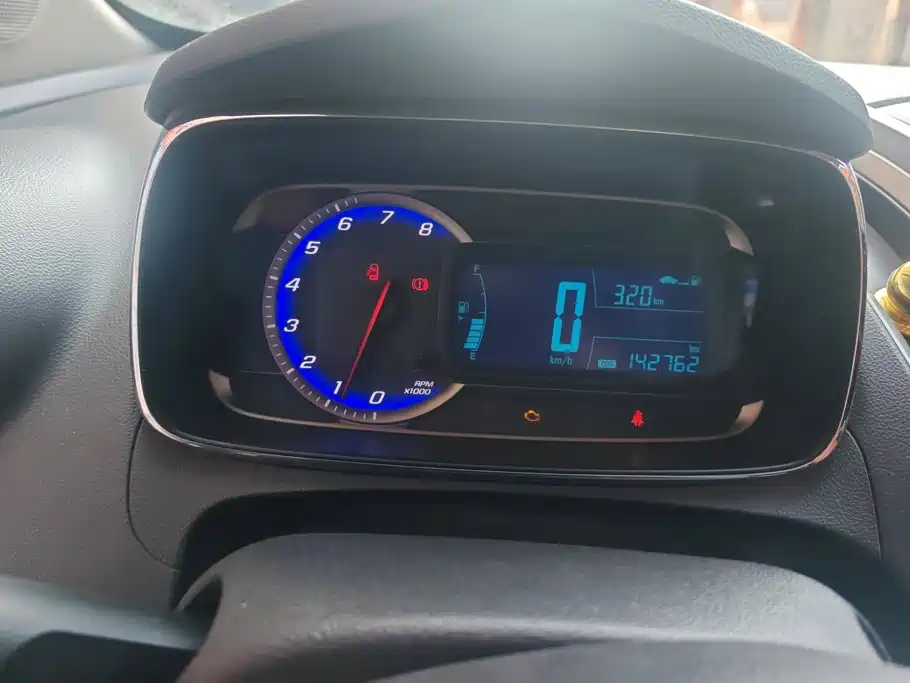 Chevrolet Trax — миниатюра 14