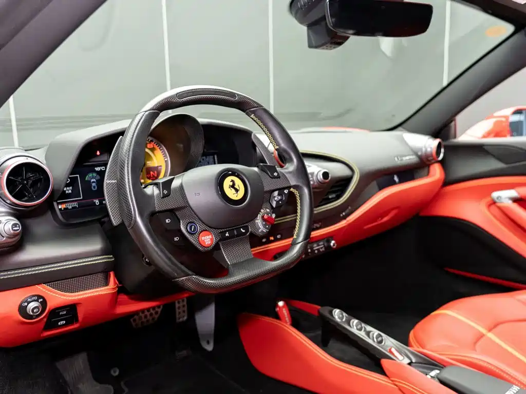 Ferrari F8 — миниатюра 11