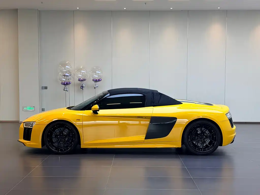 Audi R8 — миниатюра 7