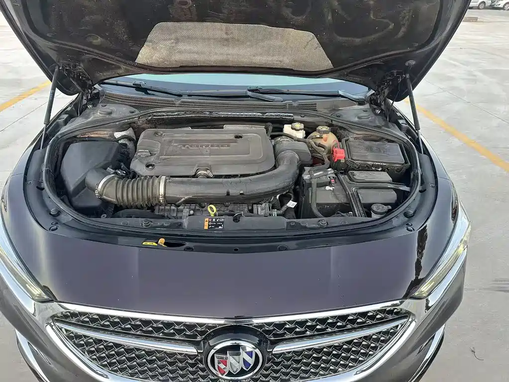 Buick LaCrosse — миниатюра 17
