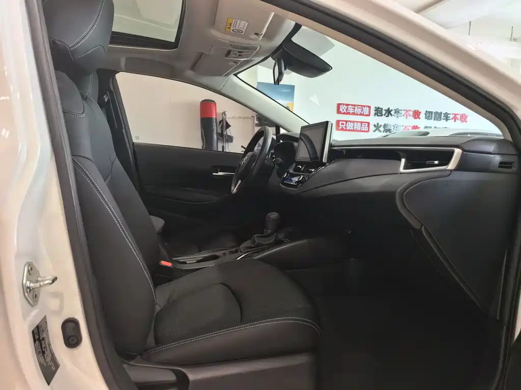 Toyota Corolla 1.2T Elite Edition, фото 16