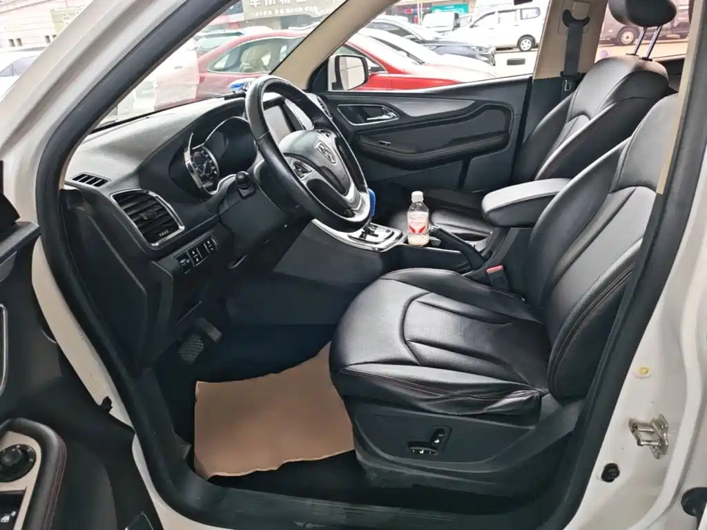 Baojun 560 — миниатюра 15