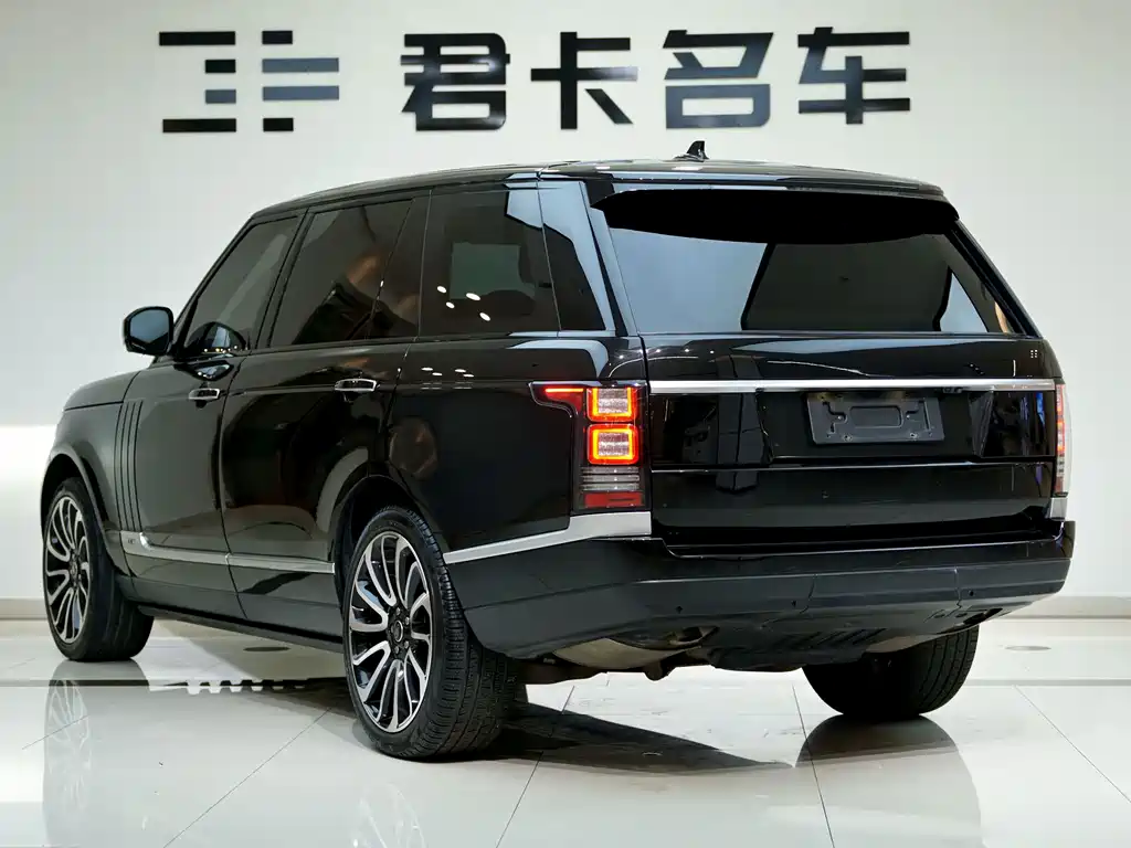 Land Rover Range Rover — миниатюра 5