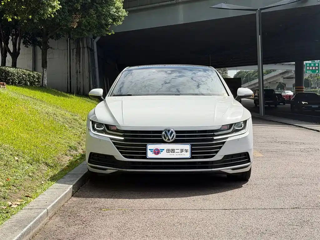 Volkswagen FAW - Passat CC CC 2019 380TSI V