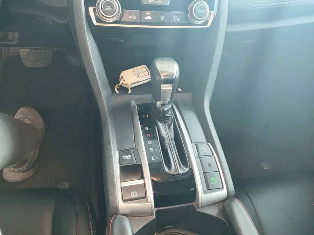 Honda Civic — миниатюра 14
