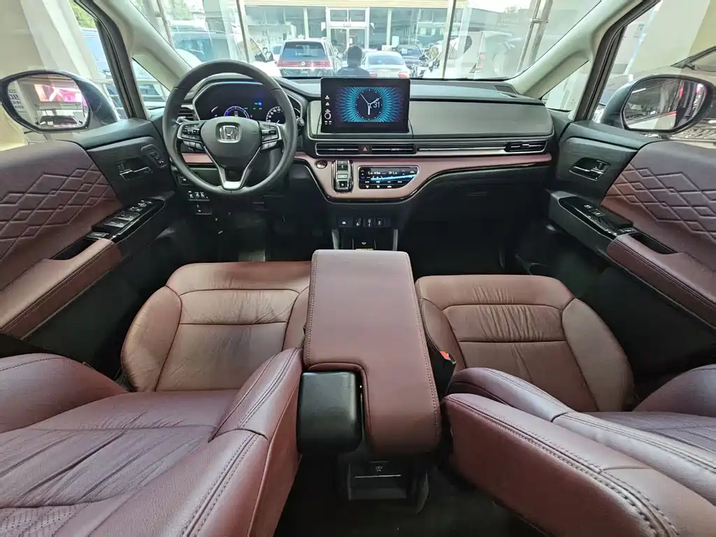 Honda Elysion — миниатюра 10