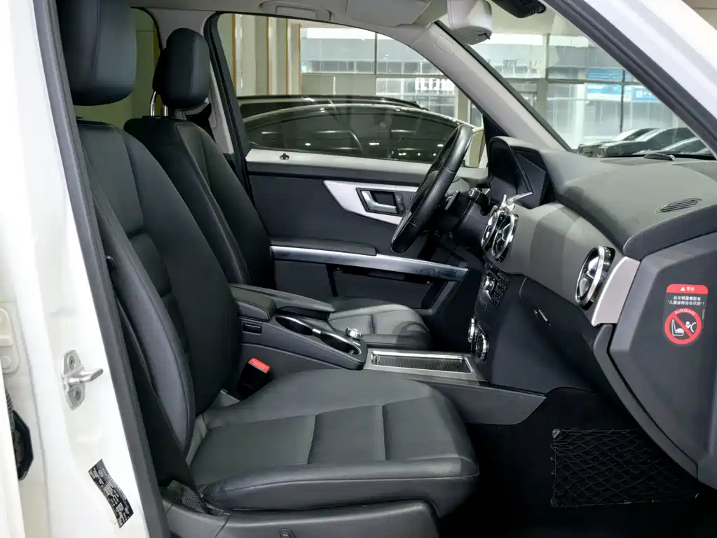 Mercedes-Benz GLK-Class — миниатюра 12