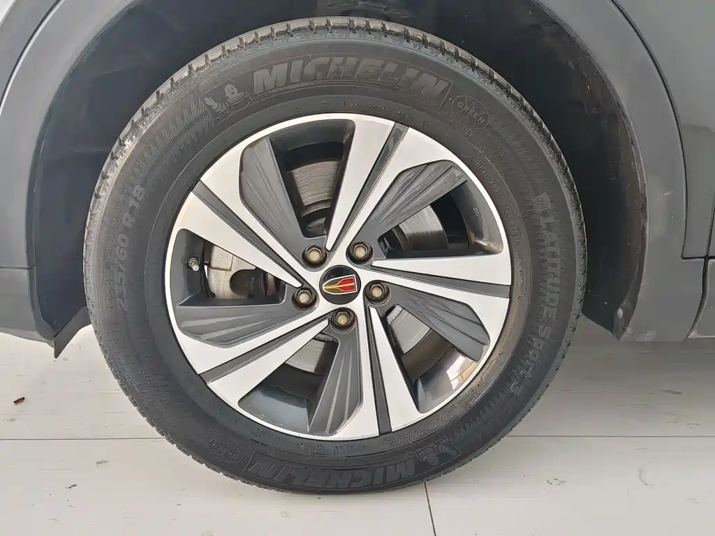 Hongqi Hongqi HS5 — миниатюра 15