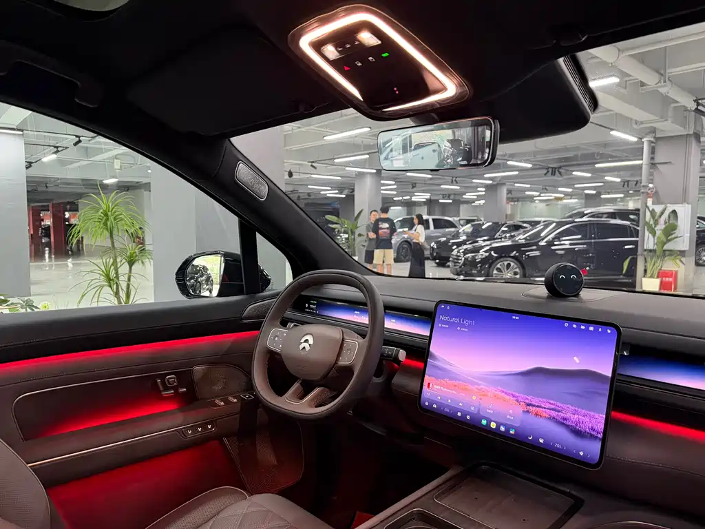 NIO ES8 2026 мест Executive