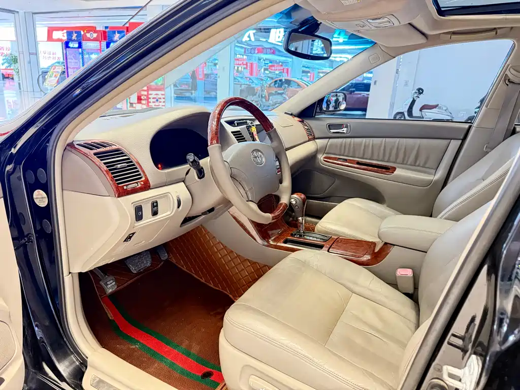 Toyota Camry 05 2.4L AT