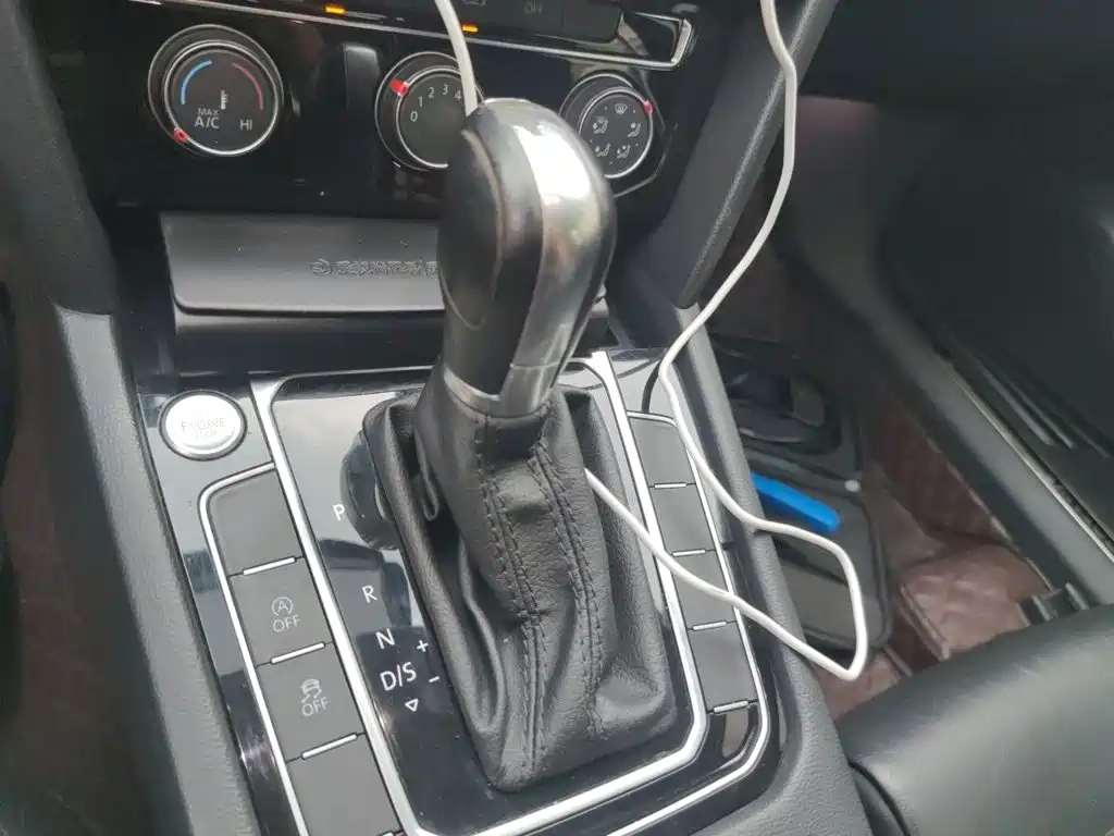 Volkswagen Magotan 2017 280TSI DSG Lead