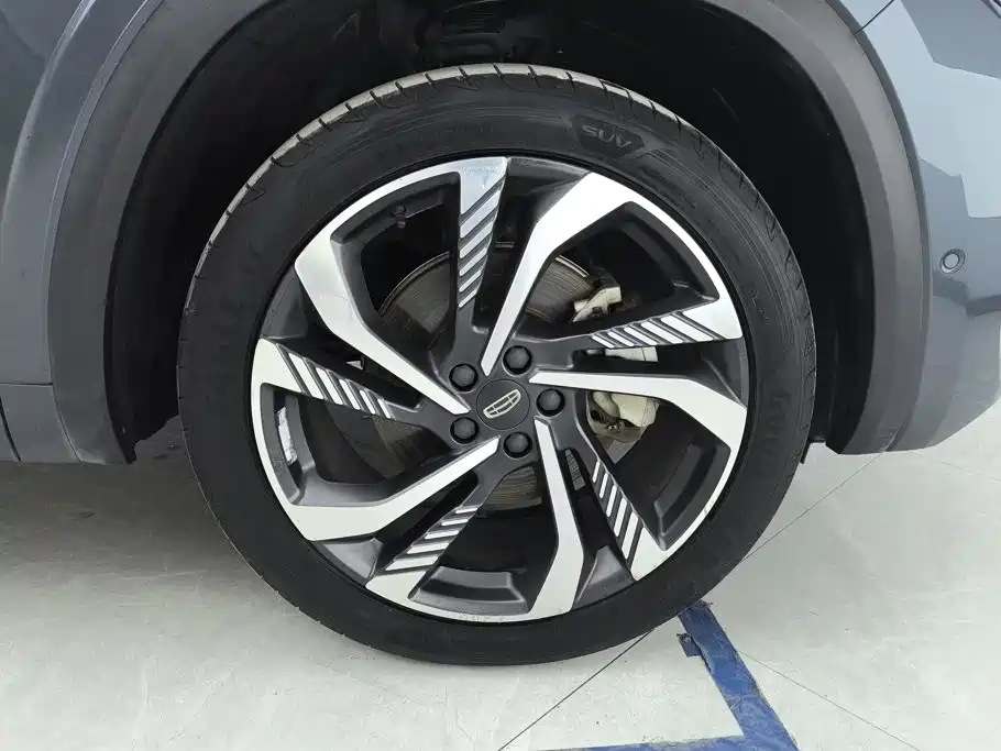 Geely Xingyue L — миниатюра 6