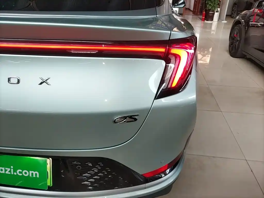 ARCFOX Alpha S — миниатюра 8