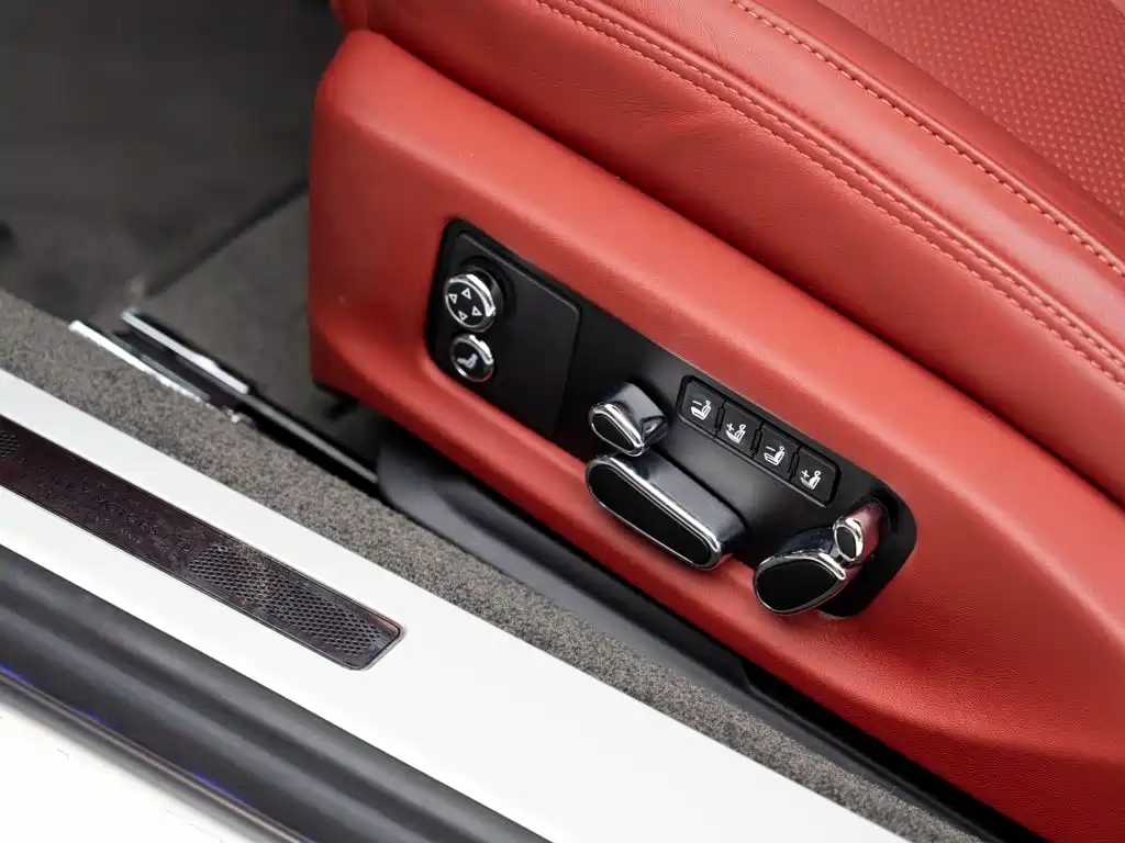 Bentley Continental — миниатюра 8