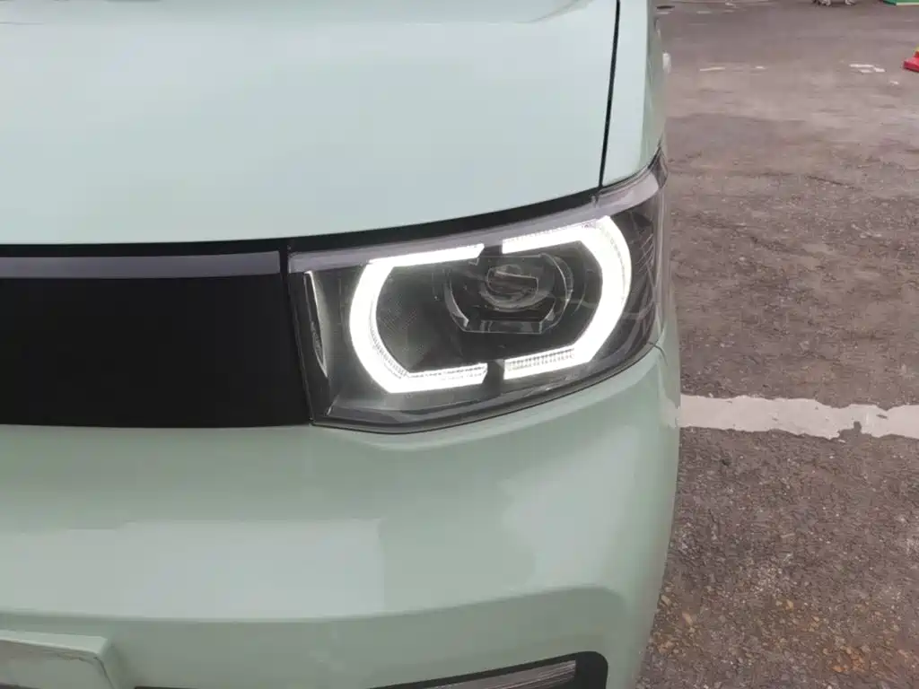 Wuling MINIEV — миниатюра 24
